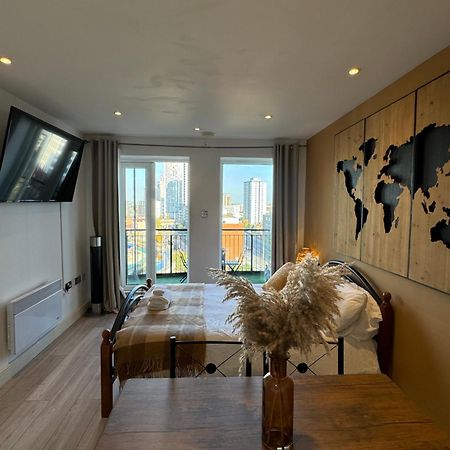 Апартаменти Cozy Flat With Balcony Лондон Екстер'єр фото